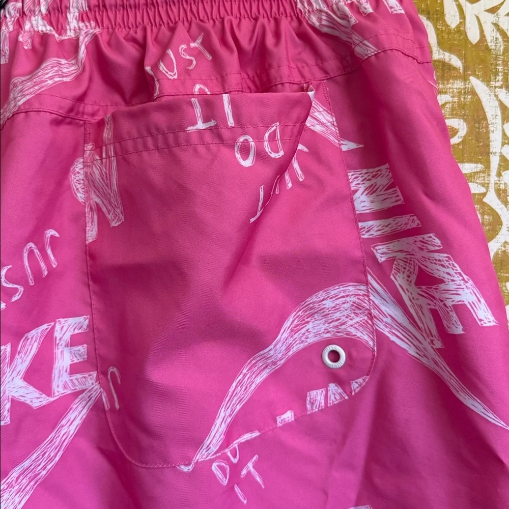 Nike Men's NSW Woven Flow Swoosh All Over Print Gym Swim Shorts Pink Sz XXL
